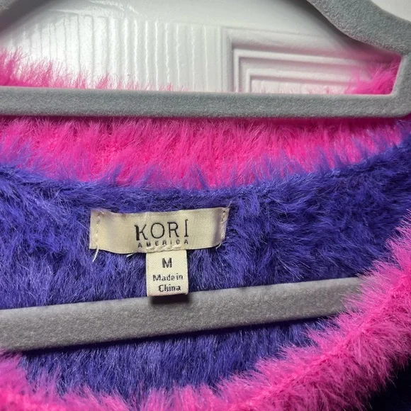Kori America‎ Fuzzy Sweater size Medium - Picture 7 of 8